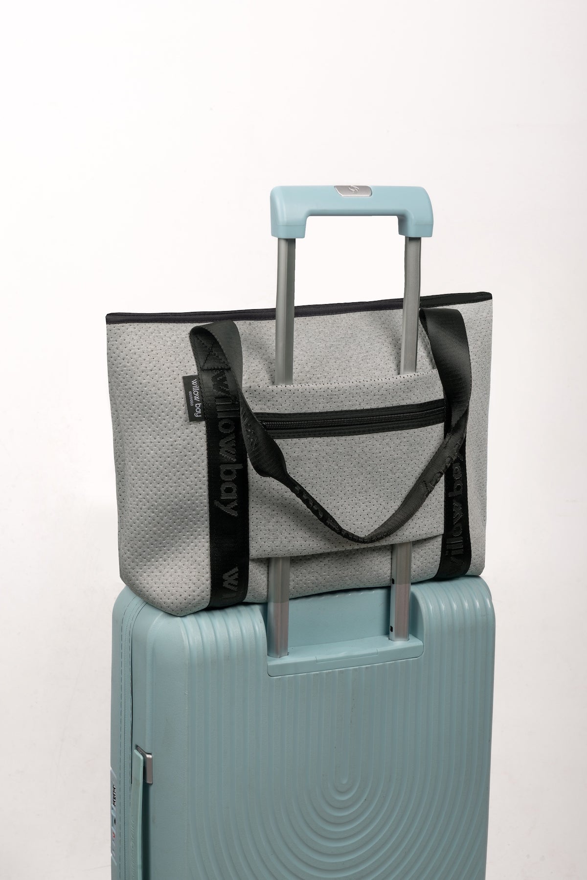 BOUTIQUE TRAVEL Neoprene Tote Bag With Zip (with luggage/trolley sleeve) - LIGHT MARLE