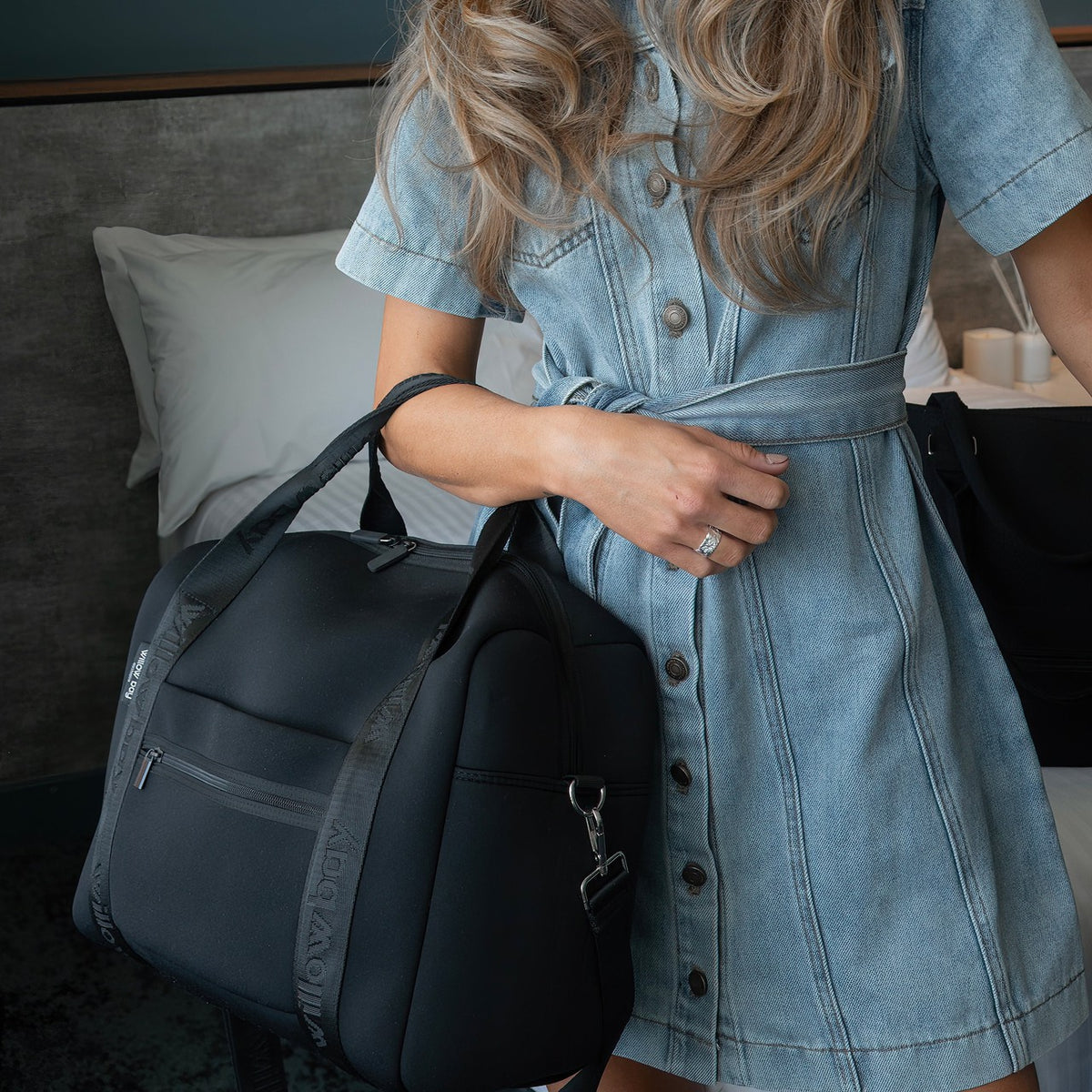 VOGUE TRAVEL DUFFEL Bag (with luggage/trolley sleeve) - Black-Willow Bay Australia