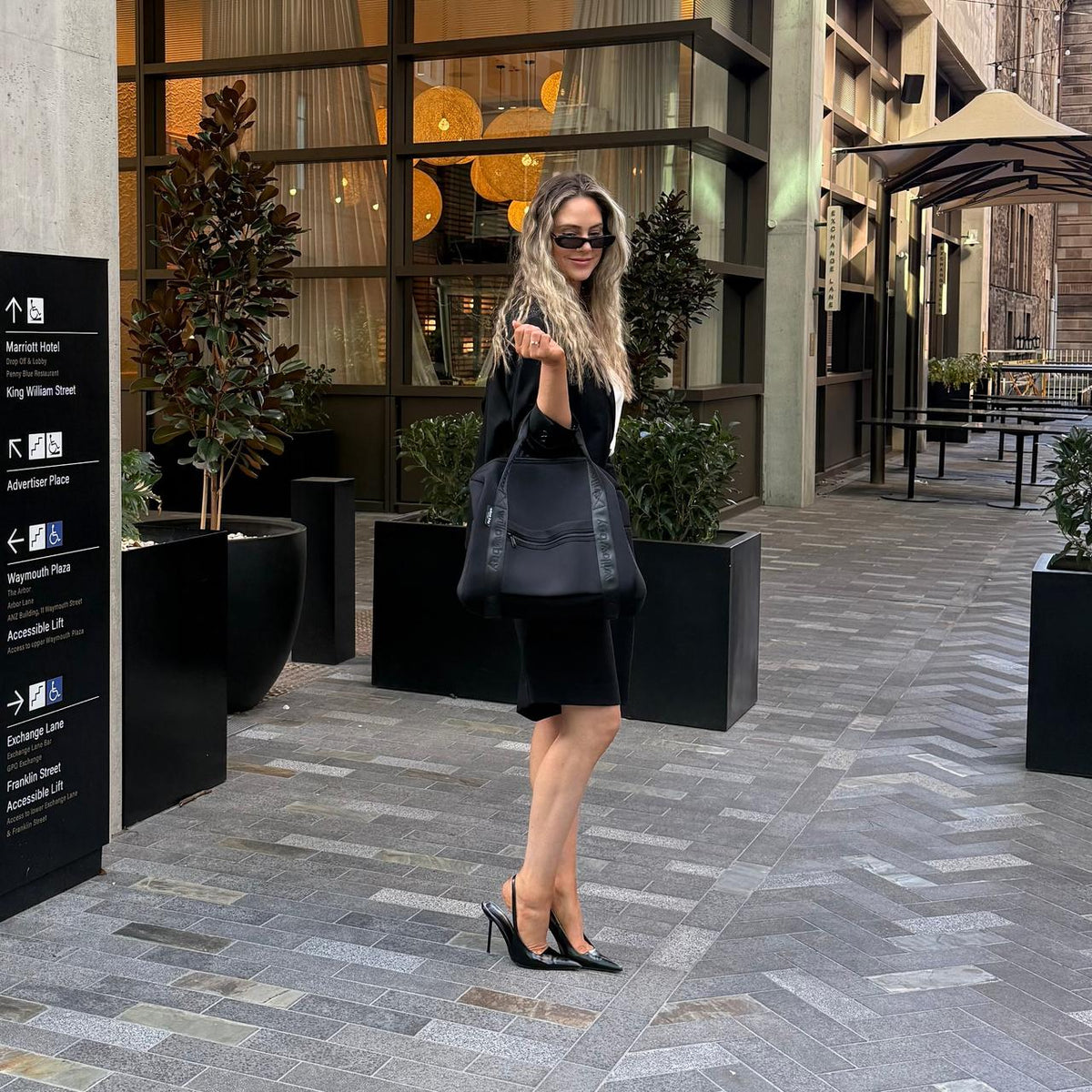 VOGUE TRAVEL DUFFEL Bag (with luggage/trolley sleeve) - Black