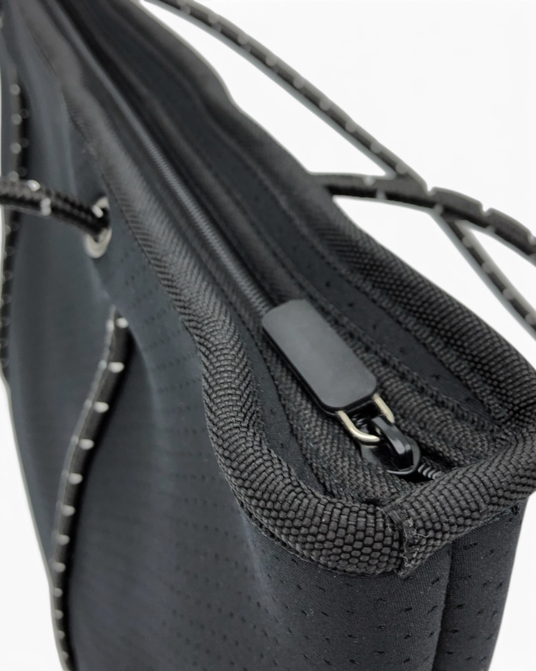 BOUTIQUEネオプレントートバッグジップ付き-ブラック